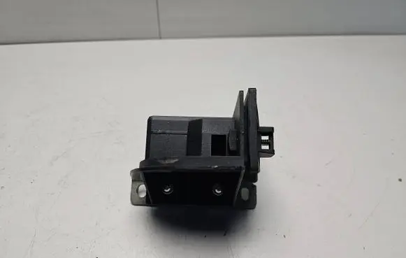 BMW 5 F10 F11 Parcel shelf load cover mount bracket 9168474 55220011