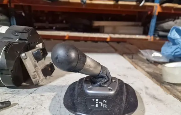 Alfa Romeo 147 Gear shifter/selector