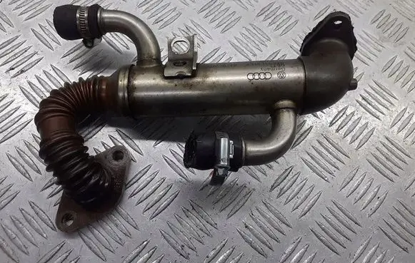 Skoda Fabia Mk1 (6Y) EGR valve cooler 045131513P