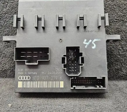 Audi A4 S4 B7 8E 8H Comfort/convenience module 8E0907279K 24052005