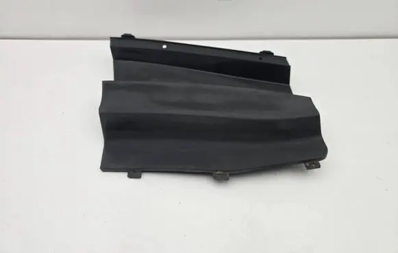 Toyota Auris 150 Other engine bay part 5578302060