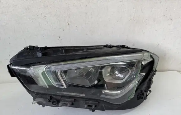 Mercedes-Benz C W204 Headlight/headlamp