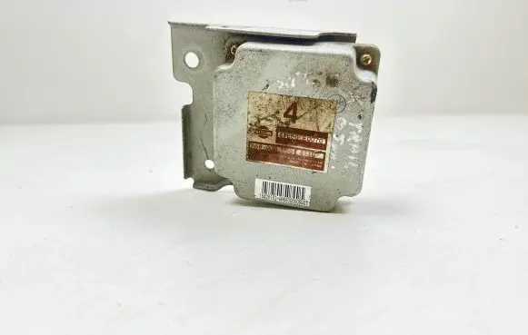 Nissan X-Trail T30 Torque split ecu control unit/module 41650EQ070 A68000U06