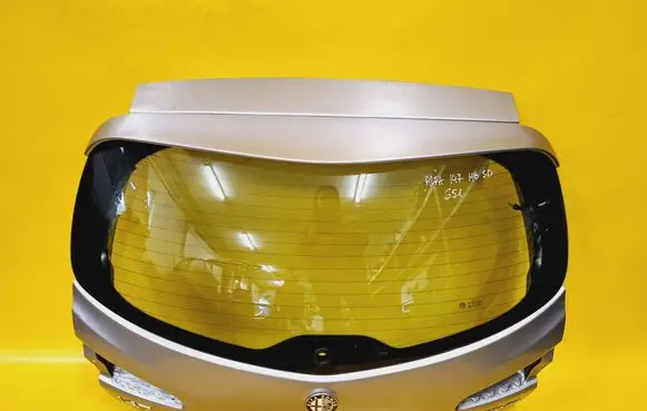 Alfa Romeo 147 Tailgate/trunk/boot lid