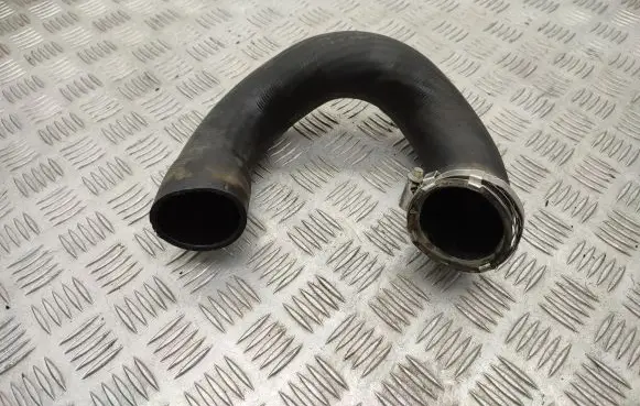 Opel Vivaro Intercooler hose/pipe