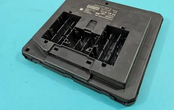 Skoda Fabia Mk3 (NJ) Central body control module 2Q0937089A IMPRK1554149