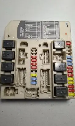 Nissan Note (E11) Fuse box set 284B7AX61A