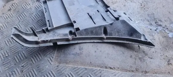 Volvo S80 Front bumper mounting bracket 9151373