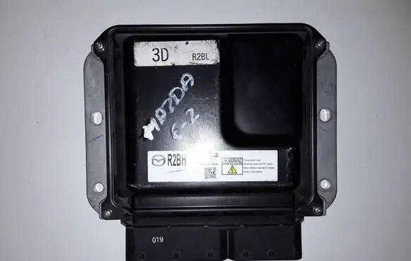 Mazda 6 Engine control unit/module 2757000213