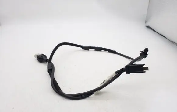Ford Fusion II USB socket connector DS7T14D202DC