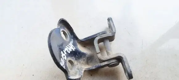 Mitsubishi Carisma Front door upper hinge