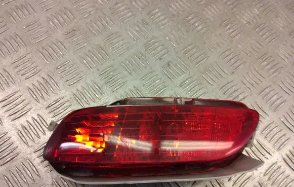 Lexus RX 330 - 350 - 400H Rear fog light 