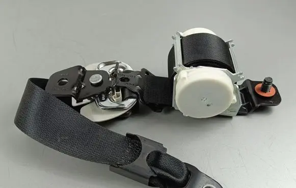 KIA Telluride Rear seatbelt Q213950D