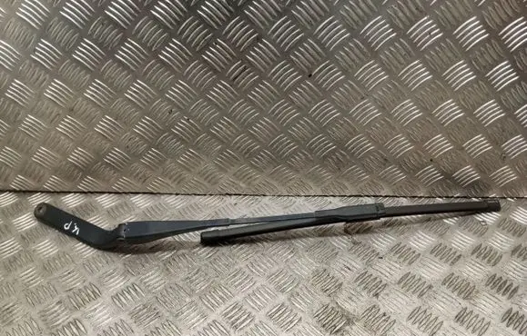 BMW 1 E81 E87 Windshield/front glass wiper blade 7169971