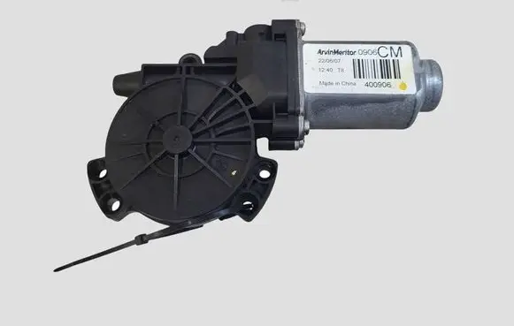 Hyundai Santa Fe Front door window regulator motor 400906