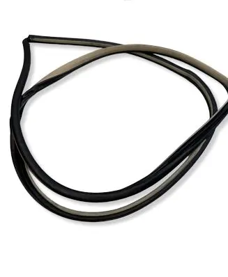 Infiniti G37 Front door rubber seal 3122