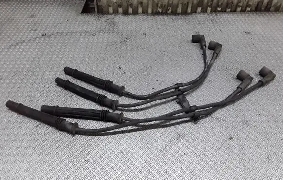 Renault Thalia II Ignition plug leads 