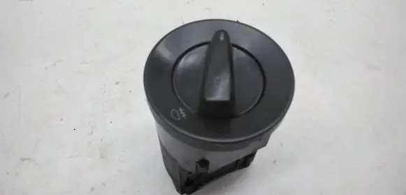 Volkswagen PASSAT B5 Light switch 3B0941531