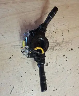 Toyota Yaris Wiper turn signal indicator stalk/switch 75B498 00080 17F142