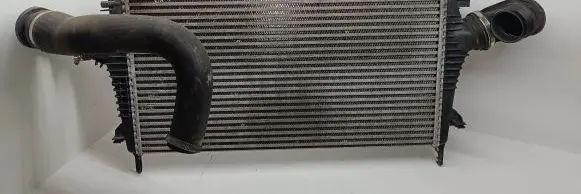 Opel Insignia A Intercooler radiator 13241751 P1831002