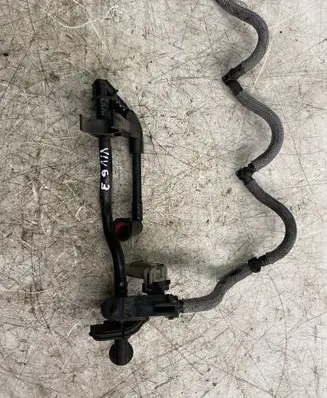 Opel Vivaro Fuel return line/hose 