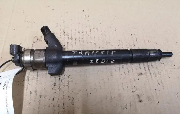 Ford Transit Fuel injector 6C1Q9K546AC