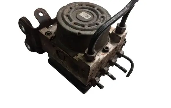 Ford Mondeo MK V ABS Pump EG9C2C219BC 615119000F 28515333093