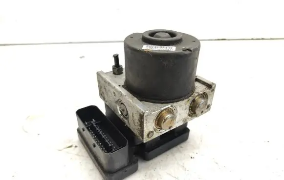 Ford Focus C-MAX ABS Pump 3M512M110CA 10020700304 5WK84102