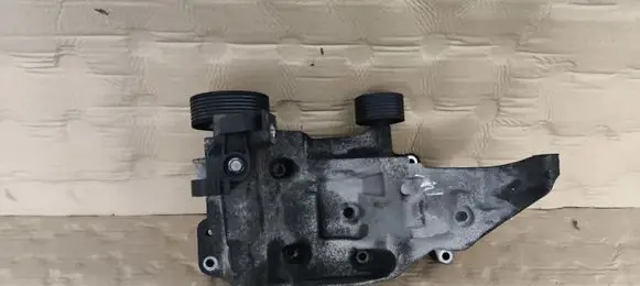 Generator/alternator bracket