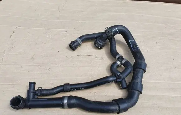 Skoda Octavia Mk3 (5E) Engine coolant pipe/hose 5Q01216190D 5Q0121619D