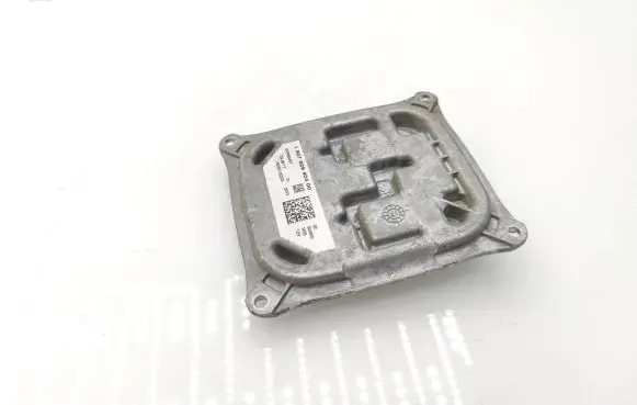 Peugeot 308 LED ballast control module 130732940400 10EEG122222