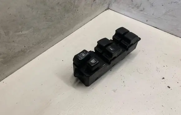 Mitsubishi Outlander Electric window control switch 8608A060