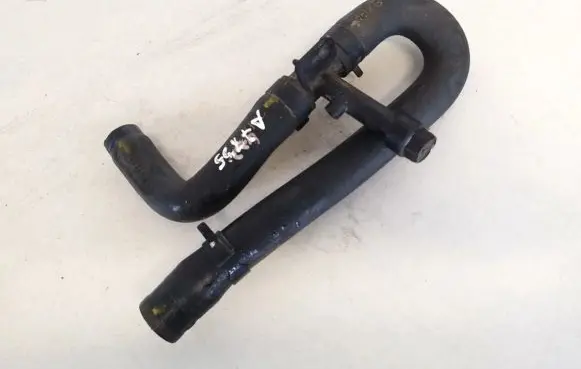 Hyundai Trajet Engine coolant pipe/hose