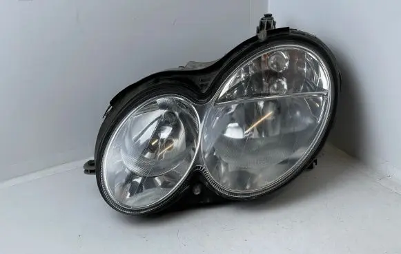 Mercedes-Benz CLK A209 C209 Headlight/headlamp 15274100