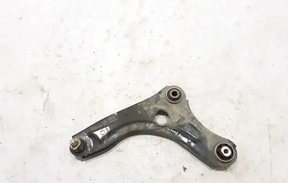 Dacia Sandero III Front lower control arm/wishbone 545010278R