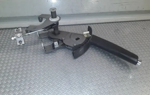 KIA Ceed Handbrake/parking brake lever assembly 