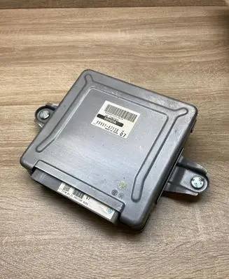 Toyota Prius (XW20) Engine control unit/module ECU 8998147130