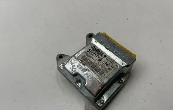 Renault Laguna II Airbag control unit/module 605487600 8200687757