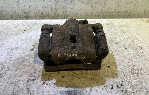 KIA Sorento Rear brake caliper