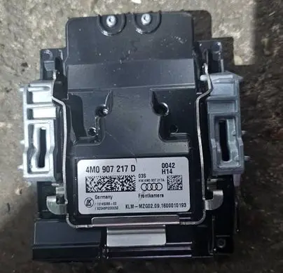 Audi Q7 4M Windshield/windscreen camera 4M0907217D 1014538800