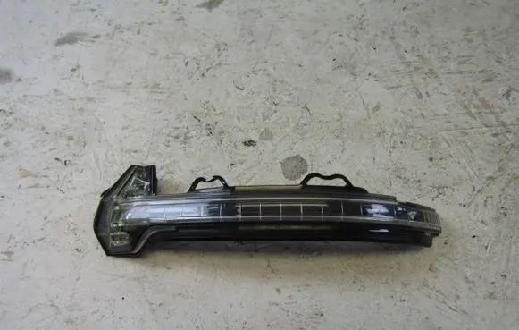 Audi A4 S4 B9 Mirror indicator light 8W0949101