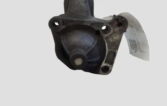 Nissan Primastar Starter motor