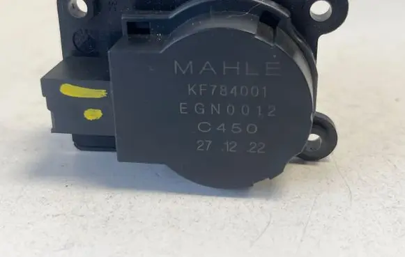 Opel Mokka B Air flap motor/actuator KF784001