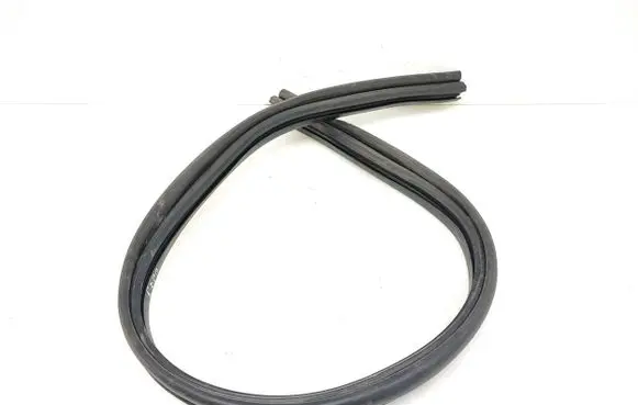 Peugeot Partner III Engine compartment rubber 9816782280