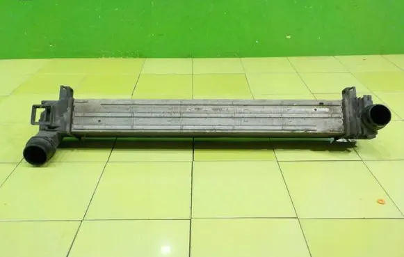 Renault Megane III Intercooler radiator M162983B 144964990R