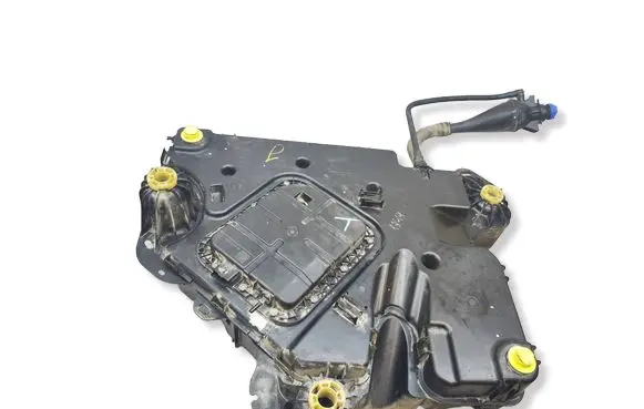 Toyota Proace AdBlue liquid reservoir P1001375 P1001427 SU001A7268