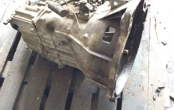 Iveco Daily 45 - 49.10 Manual 6 speed gearbox 887995