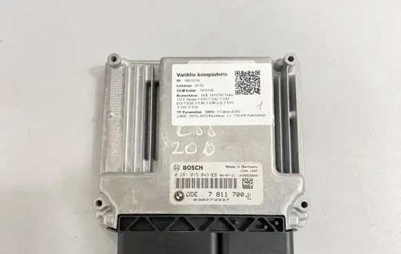 BMW 1 E81 E87 Engine control unit/module 7811700