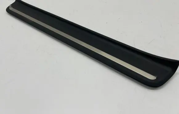 KIA EV6 Front sill trim cover 85883CV500