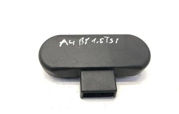 Audi A4 S4 B8 8K Windshield washer spray nozzle 8T0955988